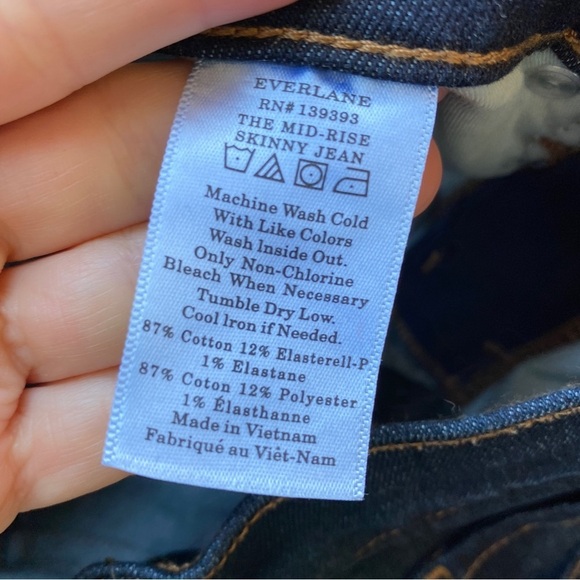 Everlane Mid Rise Skinny Dark Wash Jean - Picture 11 of 13
